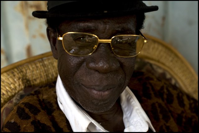 Fadouba Oular en Guine - Photo  Julien Brygo --- RIP Fadouba Oular