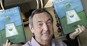 Nick Mason prsente la version franaise de la biographie de Pink Floyd